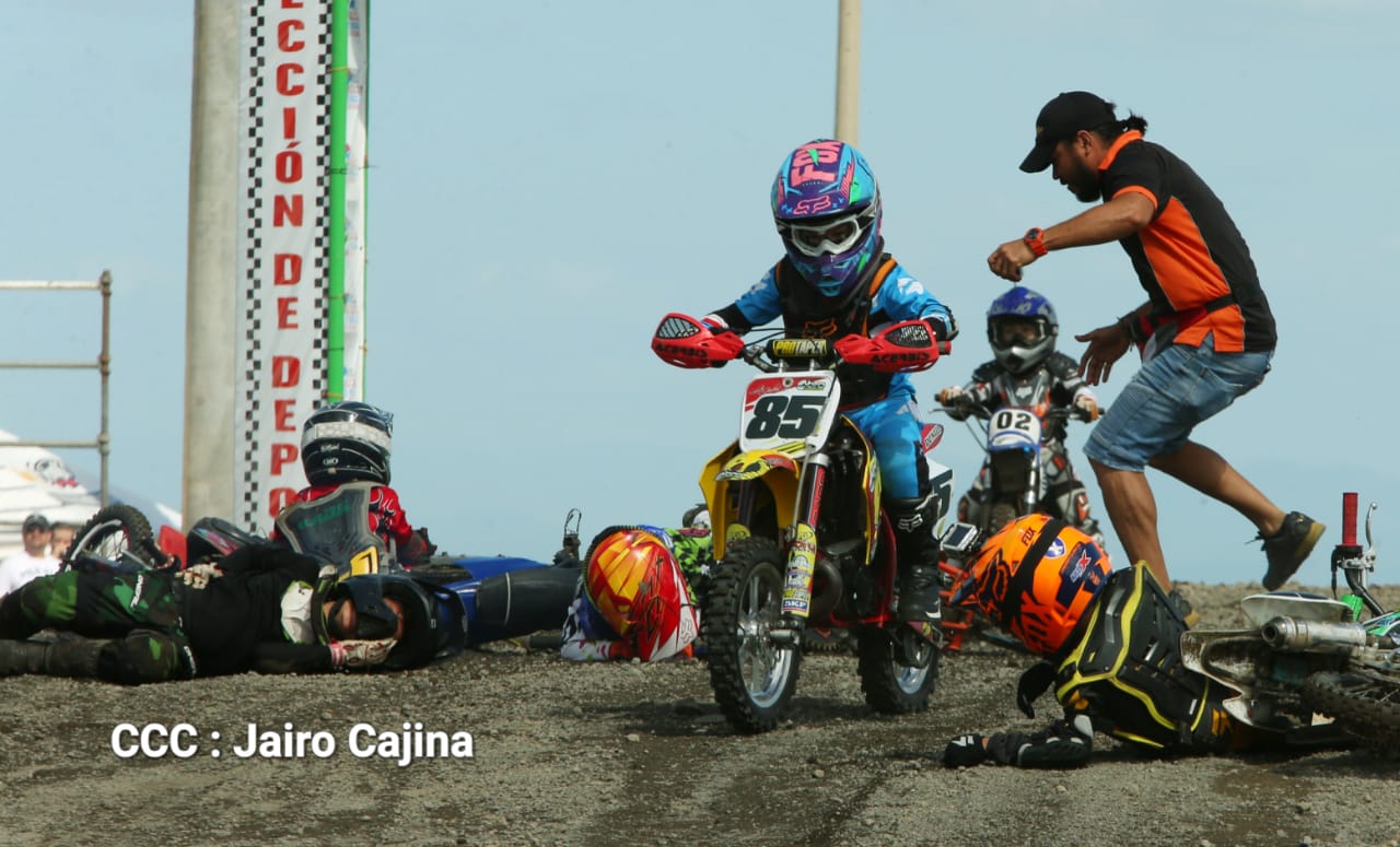 MOTO1